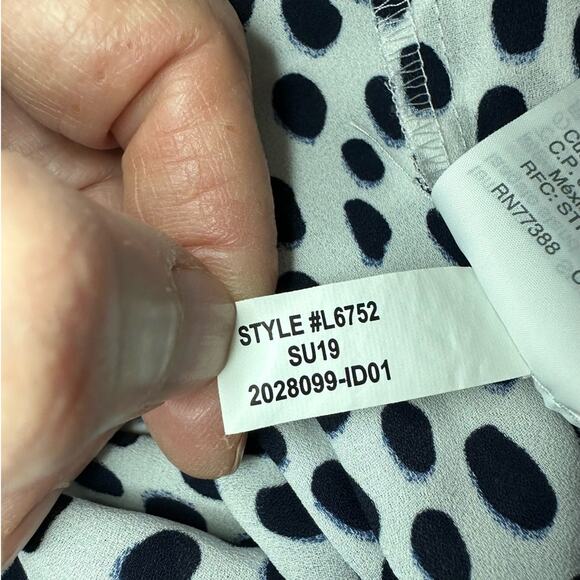 J Crew Black White Print Button Blouse Long Sleeve Work L6752 Minimalist XXS - Picture 7 of 11